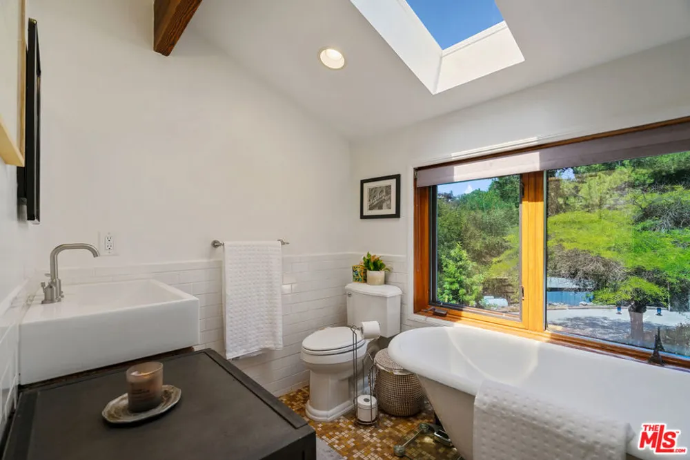 1640 Old Topanga Canyon Road Topanga, CA 90290