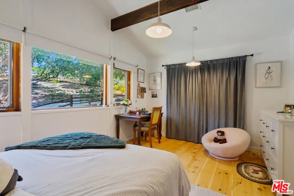 1640 Old Topanga Canyon Road Topanga, CA 90290