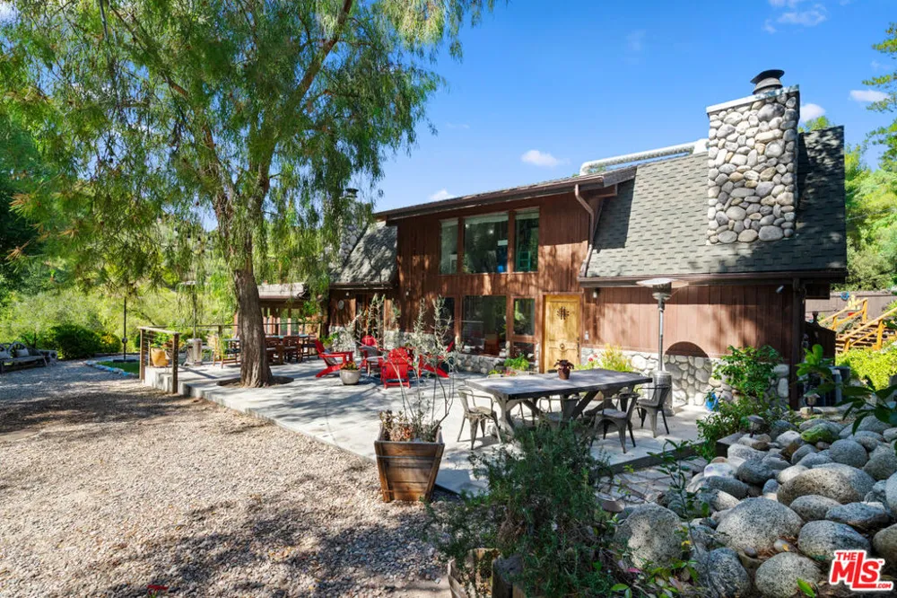 1640 Old Topanga Canyon Road Topanga, CA 90290
