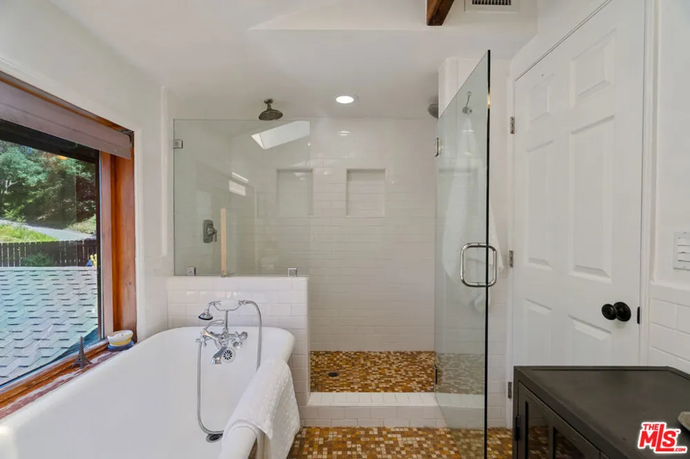 1640 Old Topanga Canyon Road Topanga, CA 90290