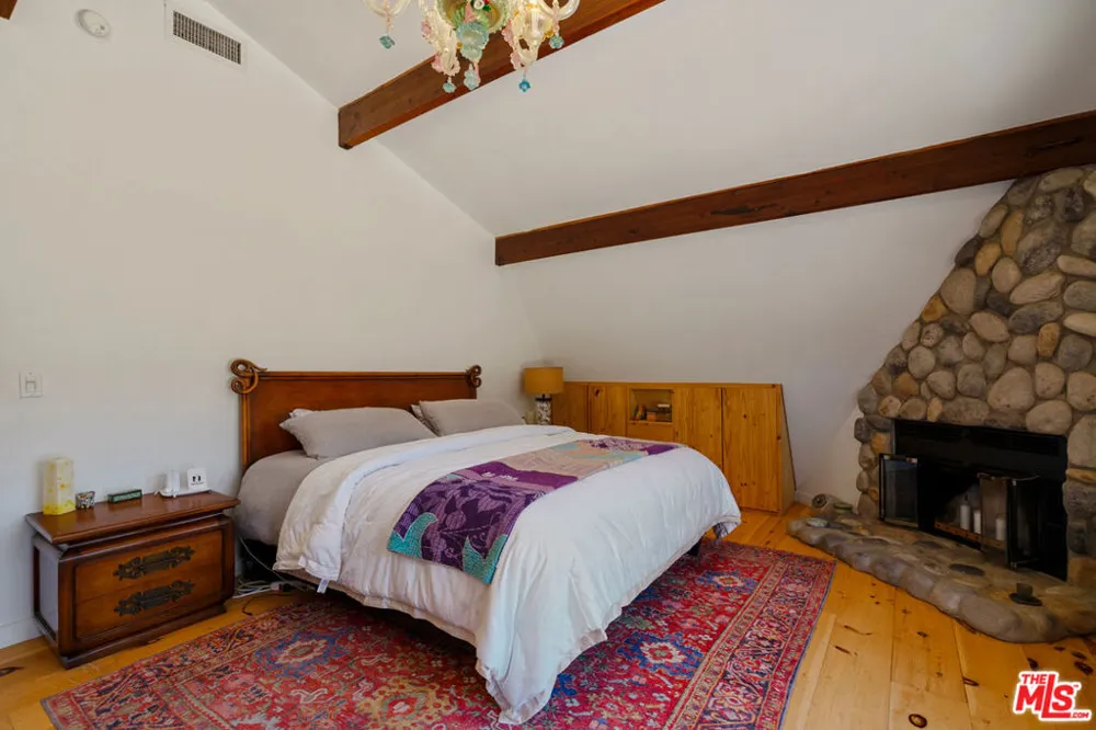 1640 Old Topanga Canyon Road Topanga, CA 90290