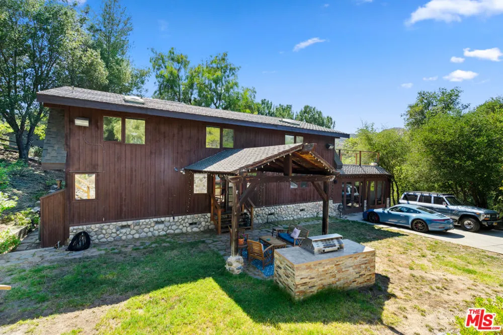 1640 Old Topanga Canyon Road Topanga, CA 90290