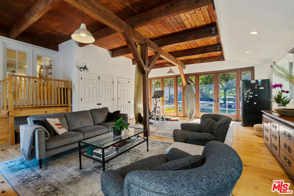 1640 Old Topanga Canyon Road Topanga, CA 90290