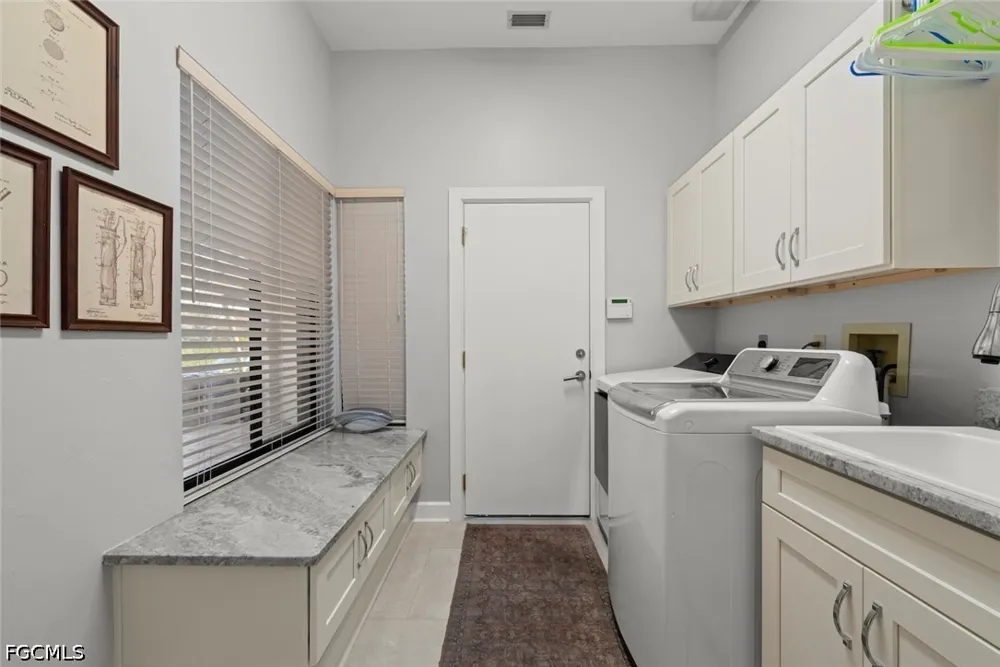 Glenfinnan Circle Fort Myers, FL 33912