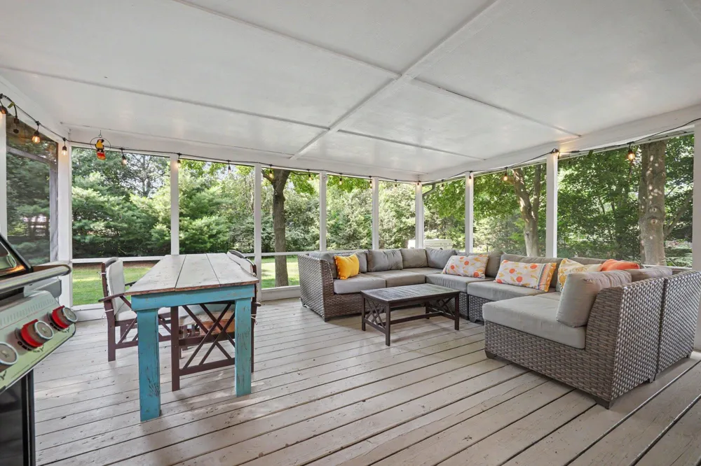 608 Arboretum Drive Fremont, MI 49412