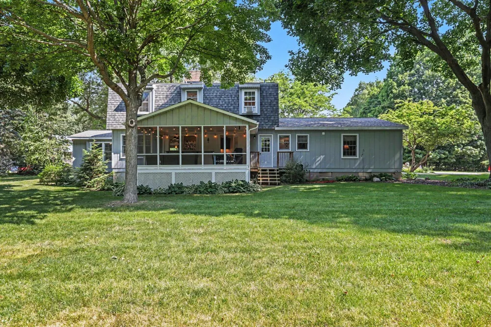 608 Arboretum Drive Fremont, MI 49412