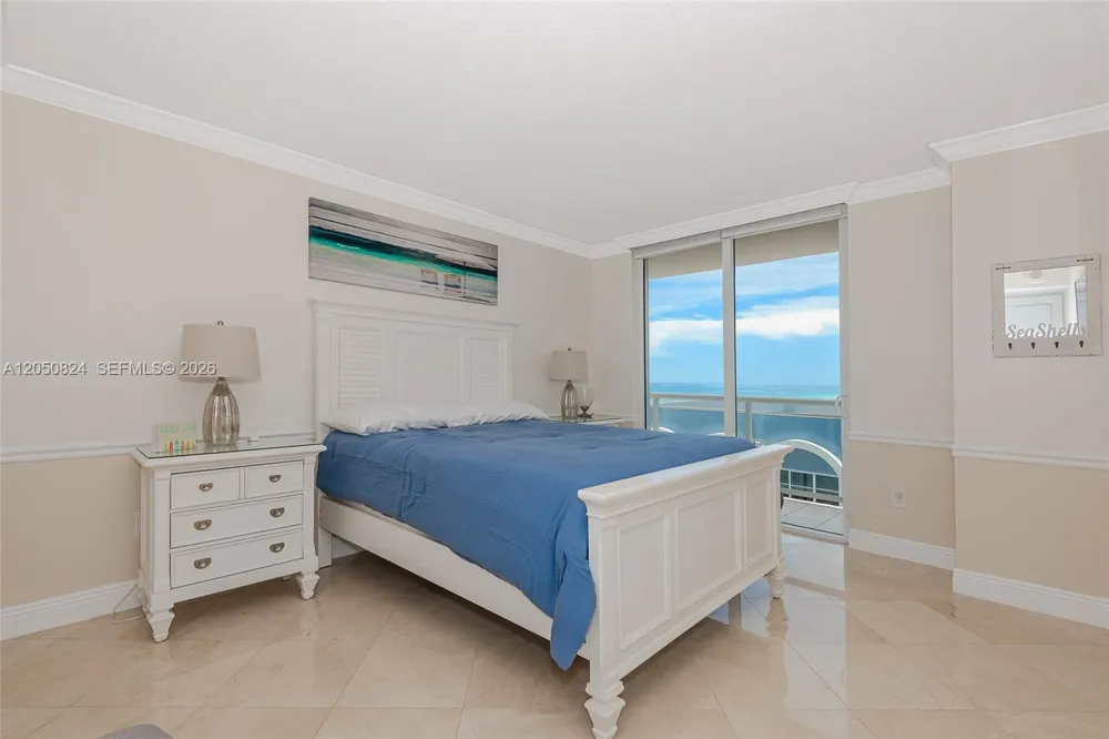 8855 Collins Ave #8J Surfside, FL 33154