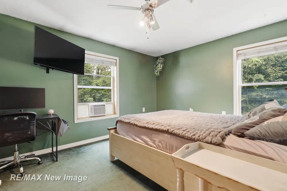 3829 155th Avenue Reed City City, MI 49639