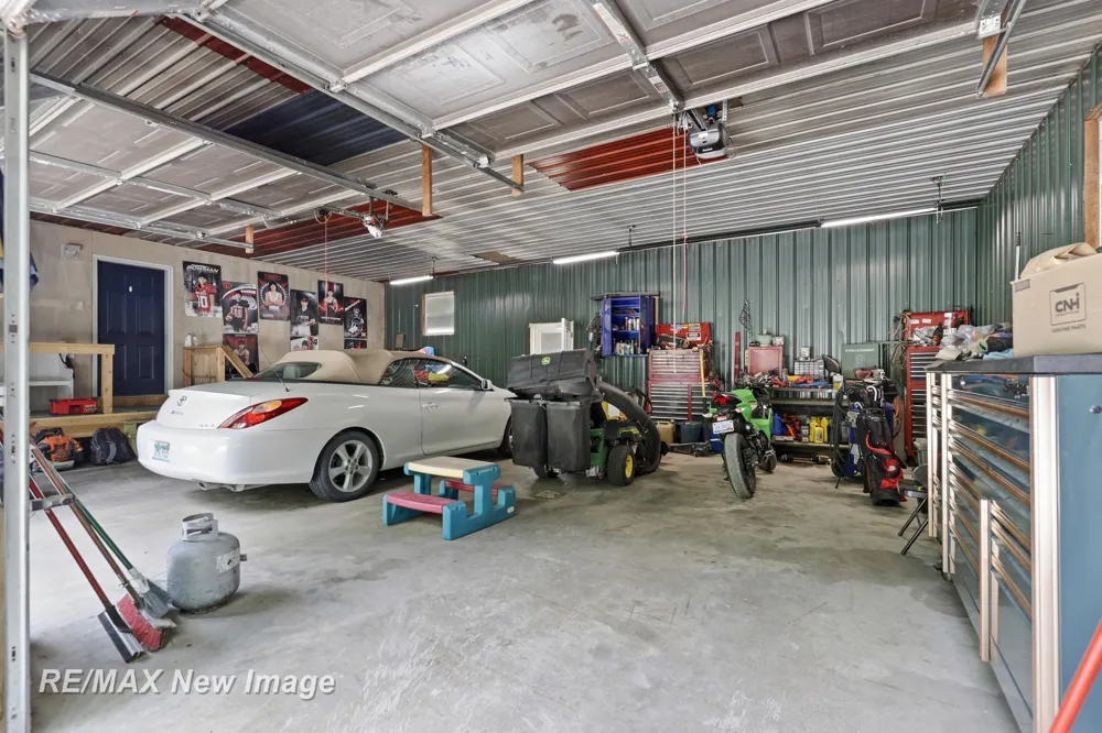 3829 155th Avenue Reed City City, MI 49639