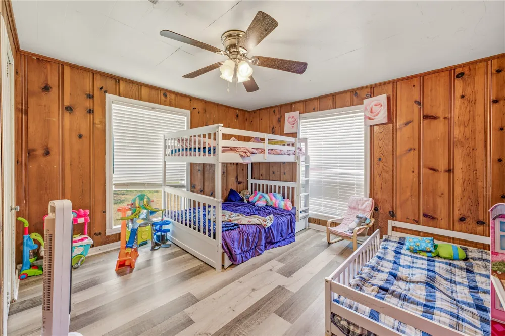 416 East Road Stephenville, TX 76401