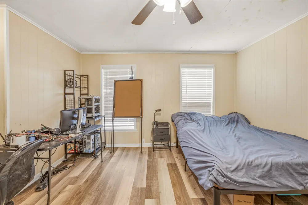 416 East Road Stephenville, TX 76401