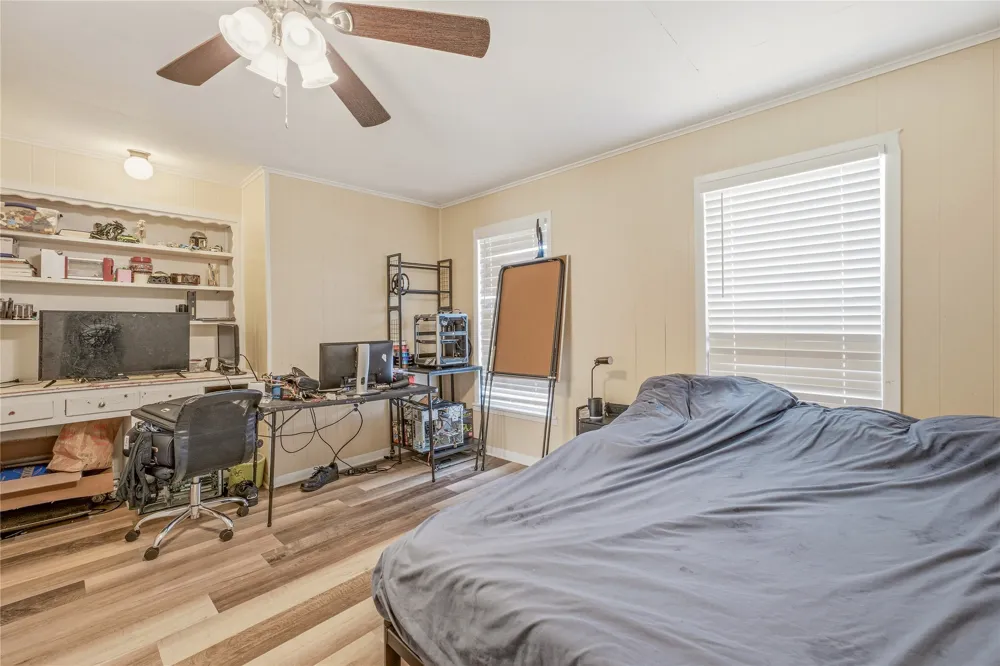 416 East Road Stephenville, TX 76401