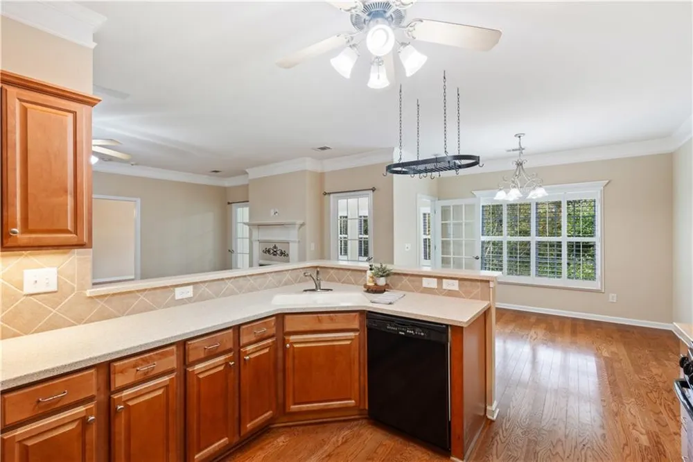 129 Holiday Road #64 Buford, GA 30518