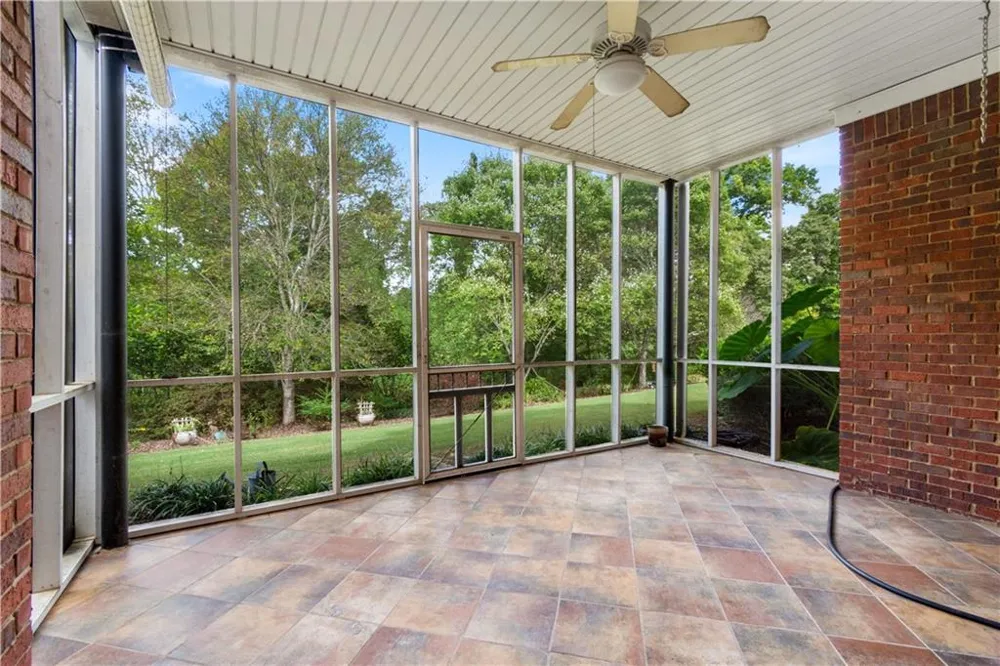 129 Holiday Road #64 Buford, GA 30518