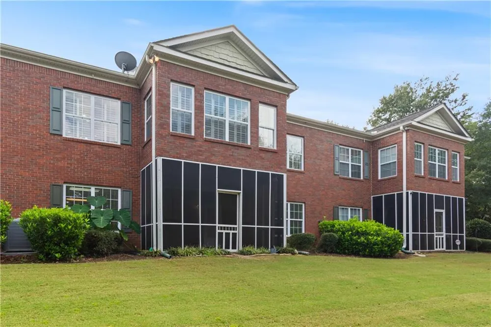 129 Holiday Road #64 Buford, GA 30518