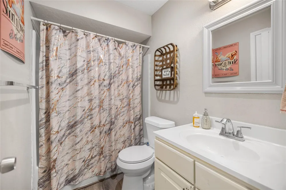 1018 Shawnee Drive Conroe, TX 77316