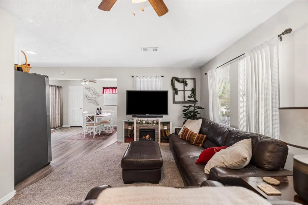1018 Shawnee Drive Conroe, TX 77316