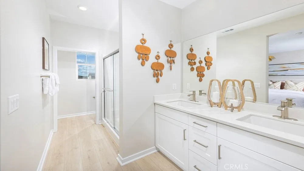 33214 Opal Glass Drive French Valley, CA 92596