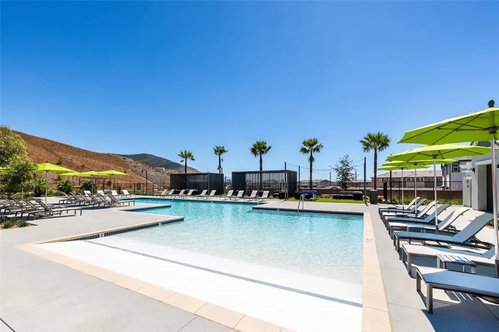 33214 Opal Glass Drive French Valley, CA 92596
