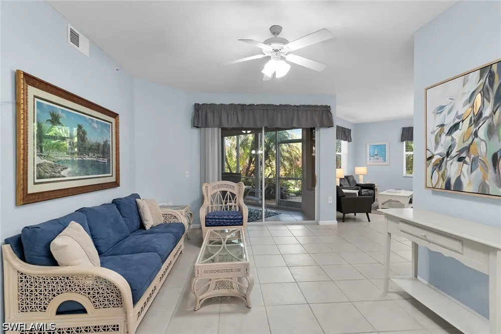 Whisper Trace Lane #103 Naples, FL 34114