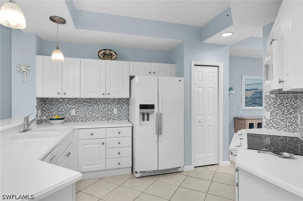 Whisper Trace Lane #103 Naples, FL 34114