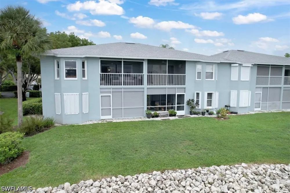 New Waterford Drive #204 Naples, FL 34104