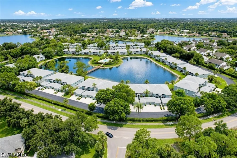 New Waterford Drive #204 Naples, FL 34104