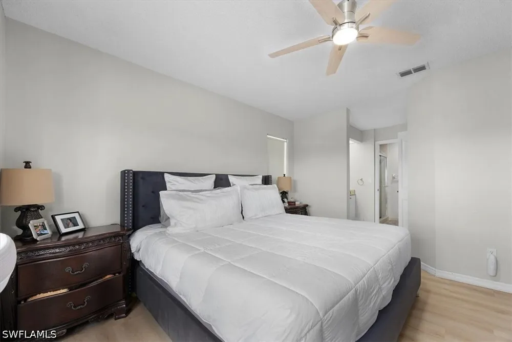New Waterford Drive #204 Naples, FL 34104