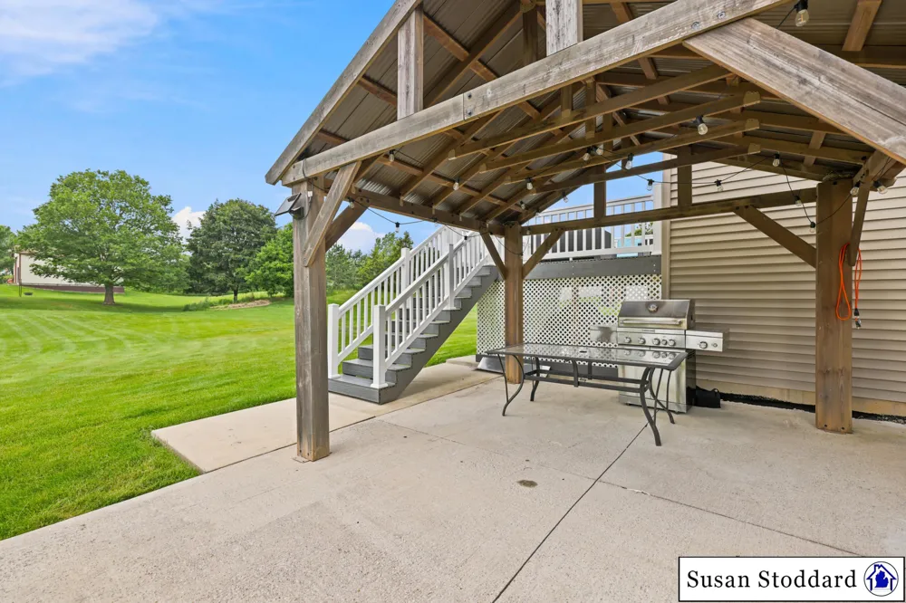 6793 Avalon Drive SE Caledonia, MI 49316