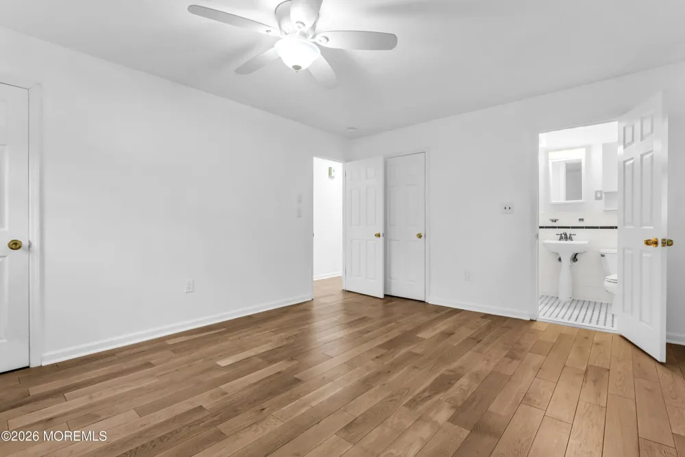 94 Leedsville Drive Lincroft, NJ 07738