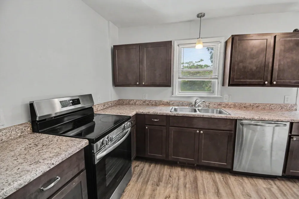 5134 Heyboer Avenue SE Kentwood City, MI 49548