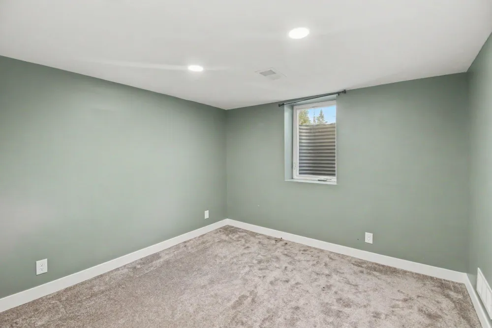 5134 Heyboer Avenue SE Kentwood City, MI 49548