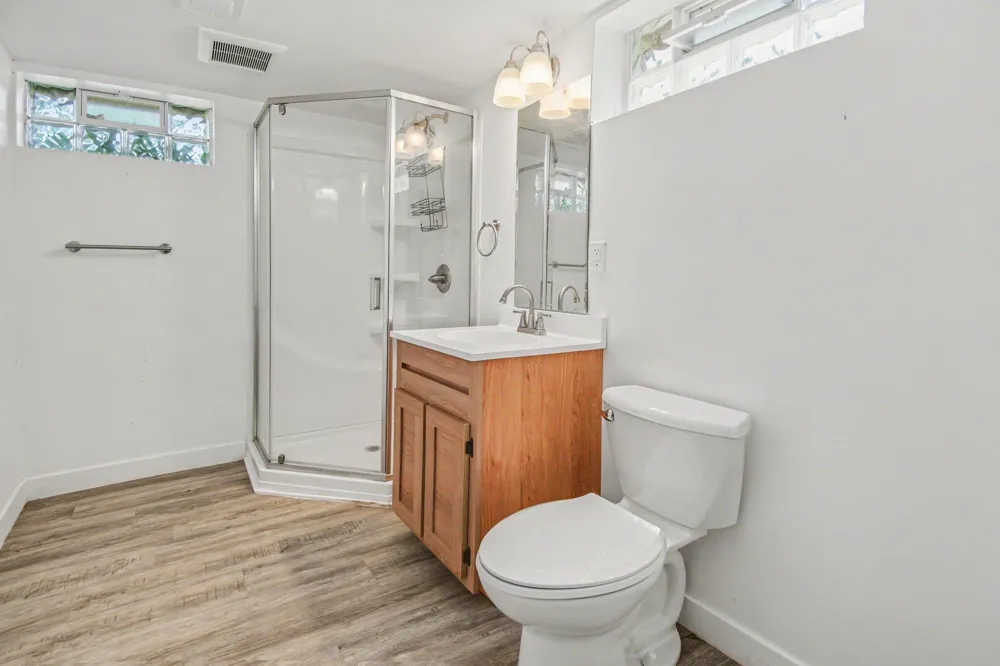 5134 Heyboer Avenue SE Kentwood City, MI 49548