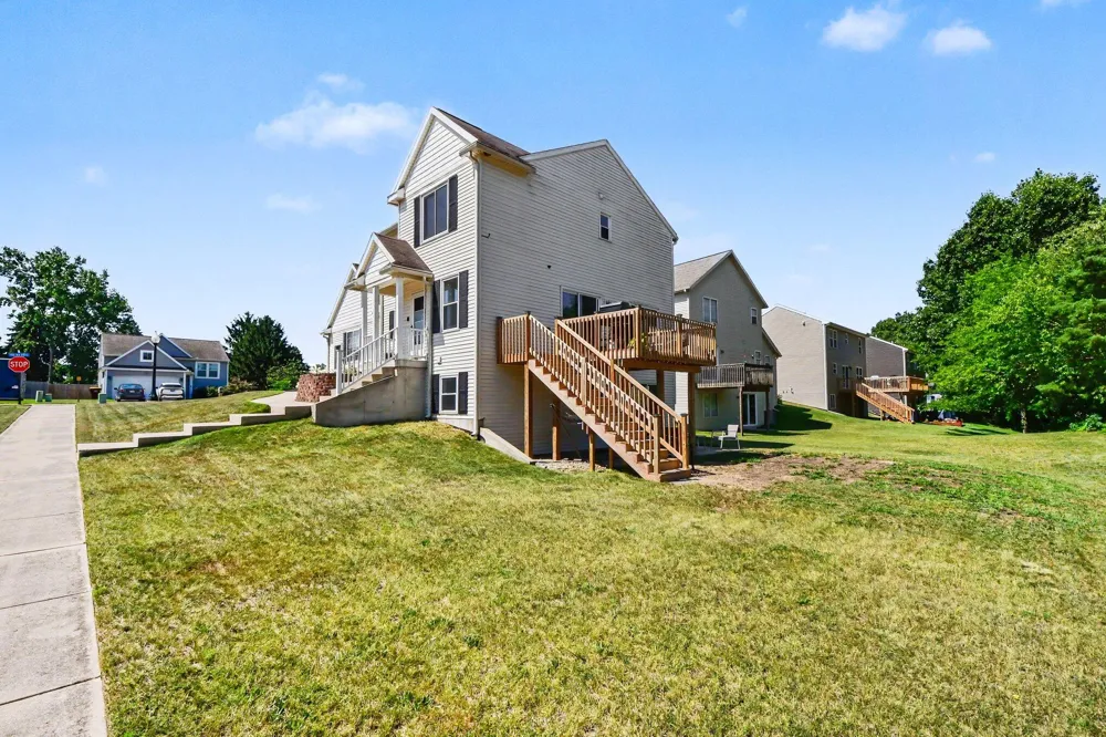 132 Foxtail Drive Ionia City, MI 48846