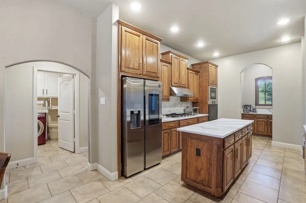700 Briar Ridge Drive Keller, TX 76248