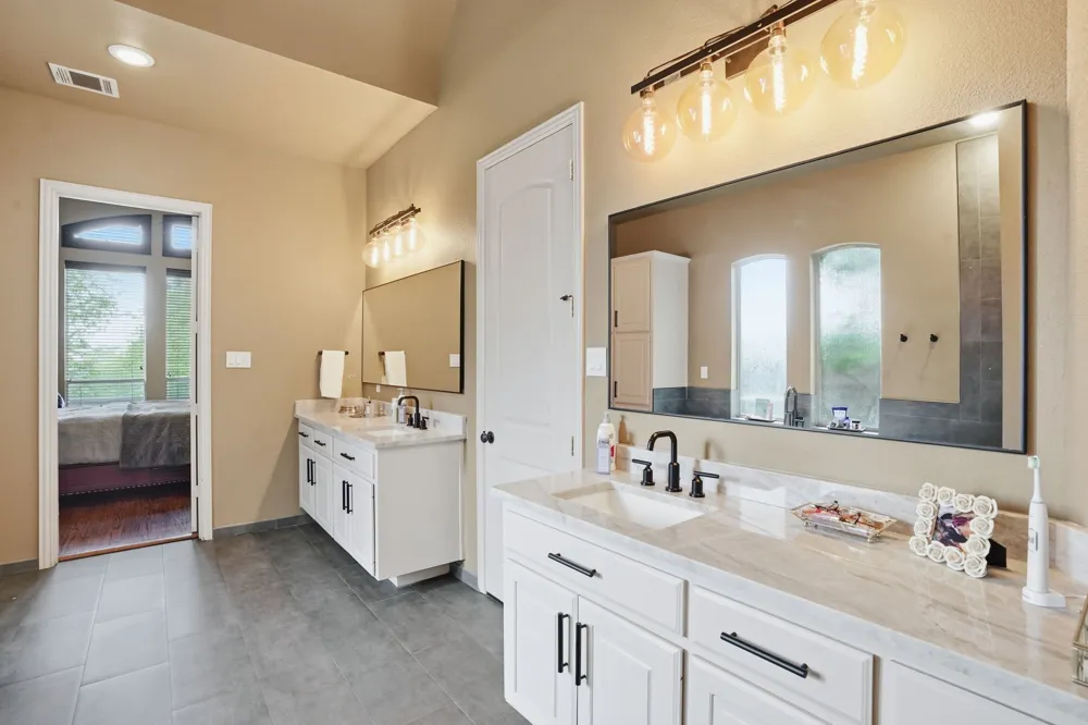 700 Briar Ridge Drive Keller, TX 76248