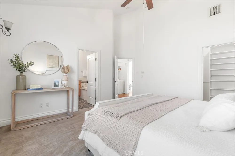 2106 Mathews #C Redondo Beach, CA 90278