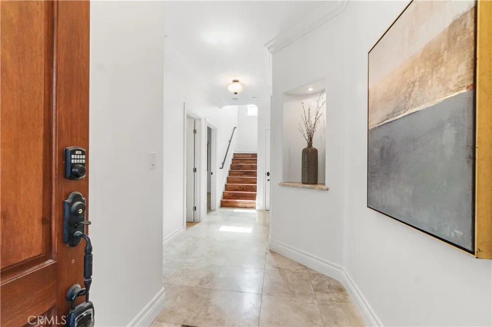 2106 Mathews #C Redondo Beach, CA 90278