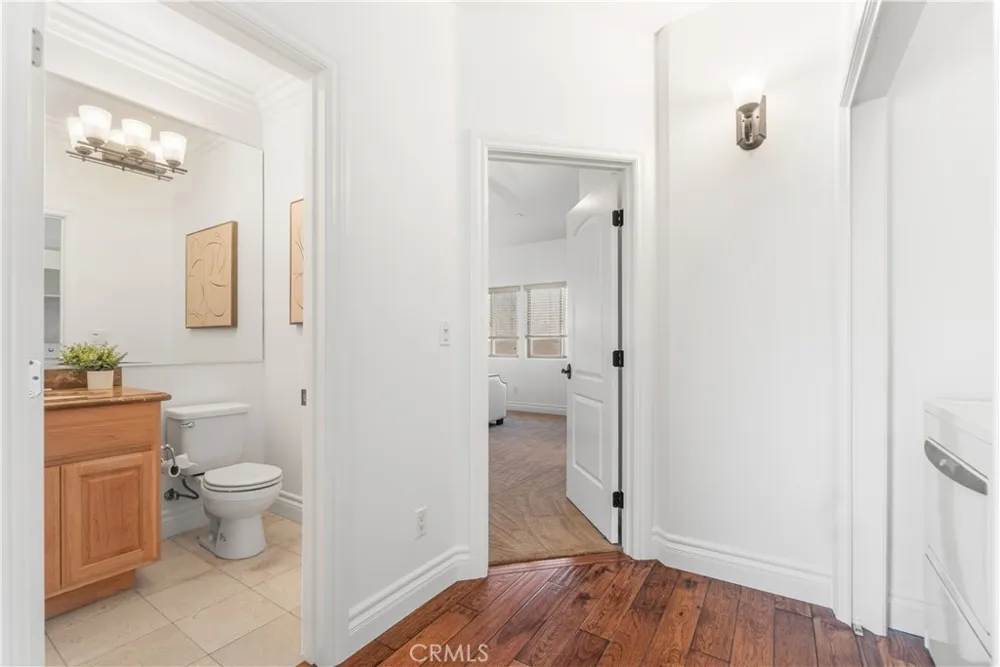 2106 Mathews #C Redondo Beach, CA 90278