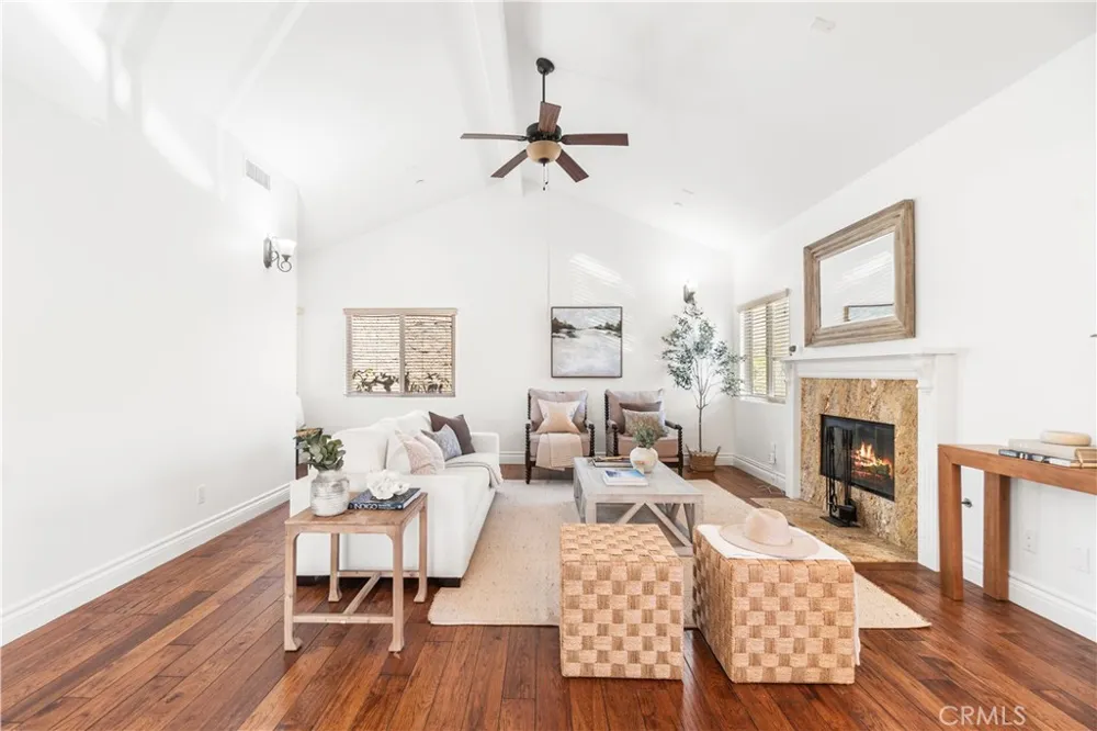 2106 Mathews #C Redondo Beach, CA 90278