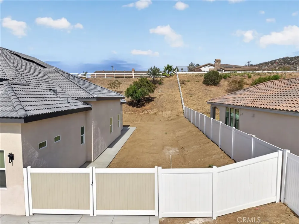 22258 Crown Princess Court Nuevo, CA 92567
