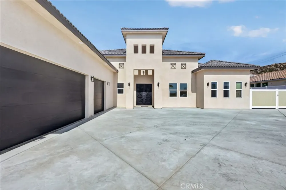 22258 Crown Princess Court Nuevo, CA 92567