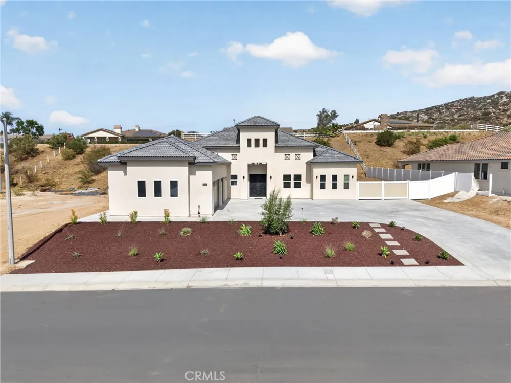 22258 Crown Princess Court Nuevo, CA 92567