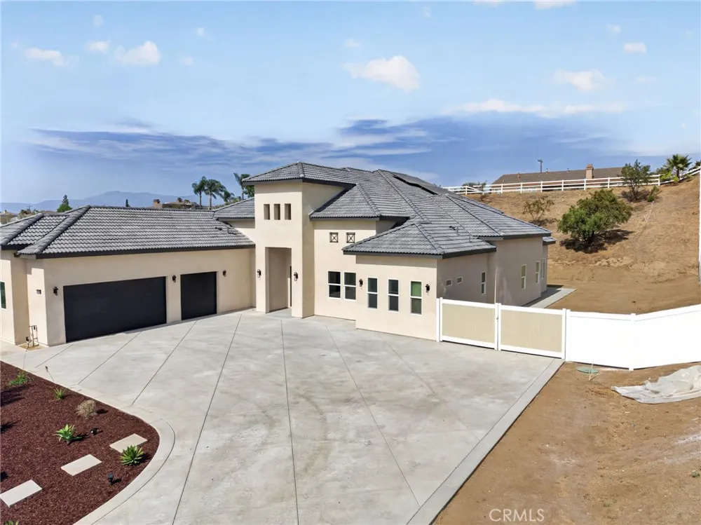 22258 Crown Princess Court Nuevo, CA 92567