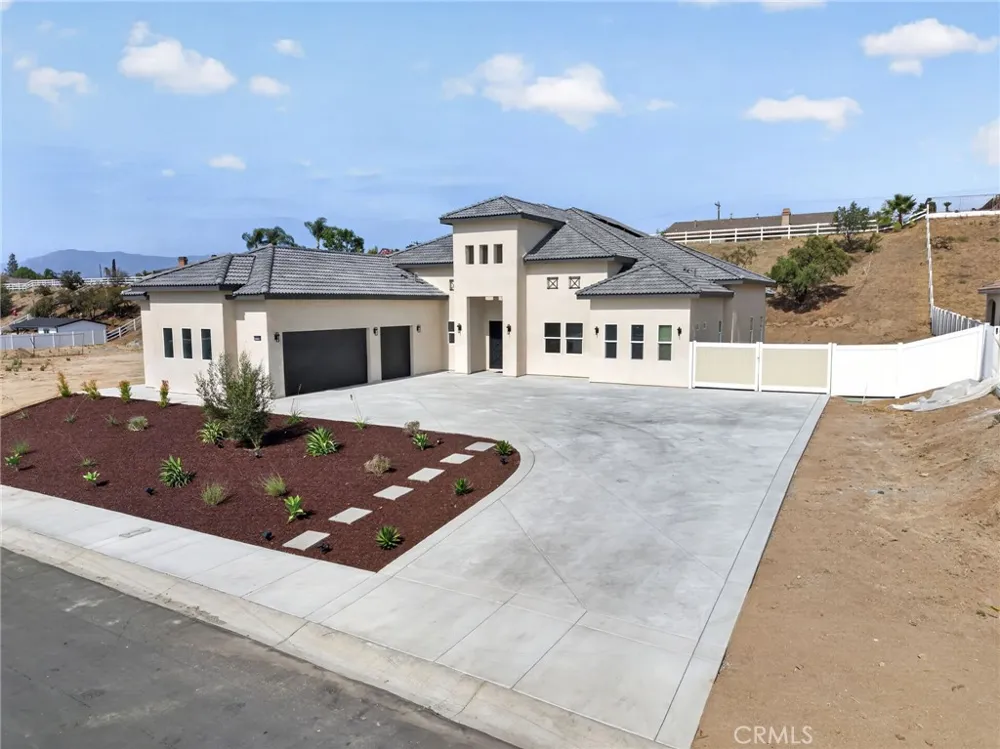 22258 Crown Princess Court Nuevo, CA 92567