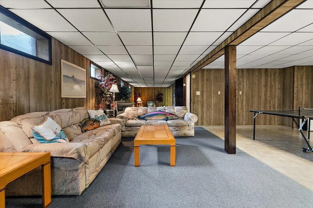5501 Sunset Path Stevensville, MI 49127