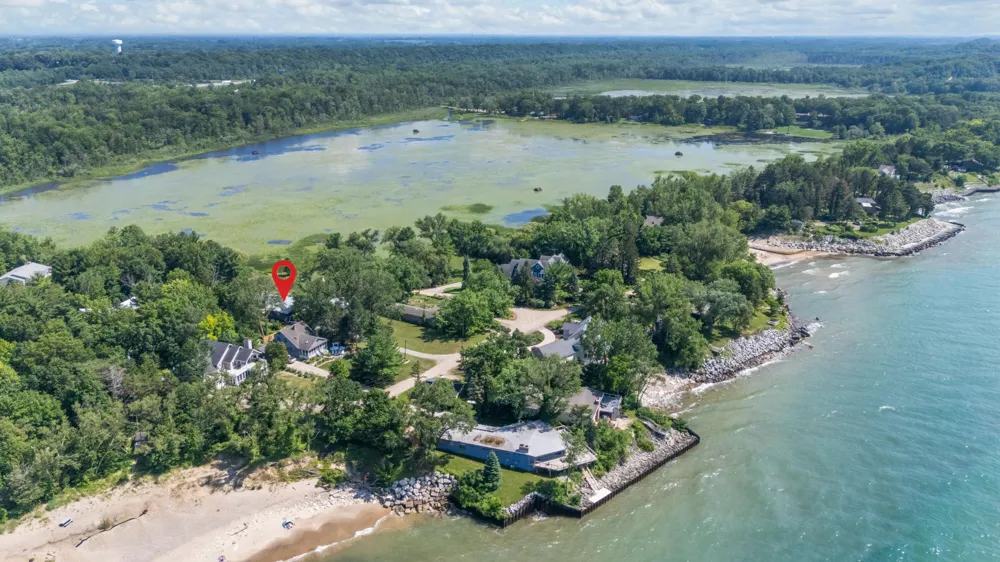 5501 Sunset Path Stevensville, MI 49127