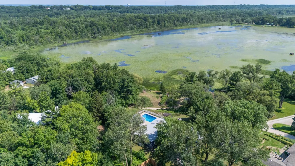 5501 Sunset Path Stevensville, MI 49127