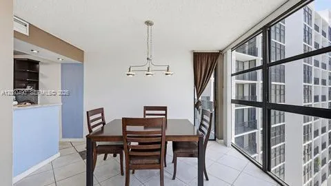 200 E Leslie Dr #722 Hallandale Beach, FL 33009