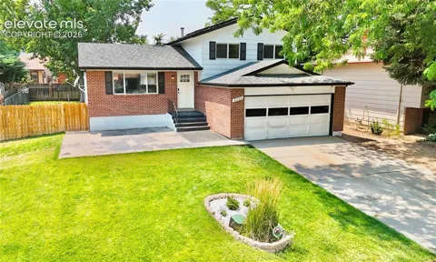 2203 Norman Lane